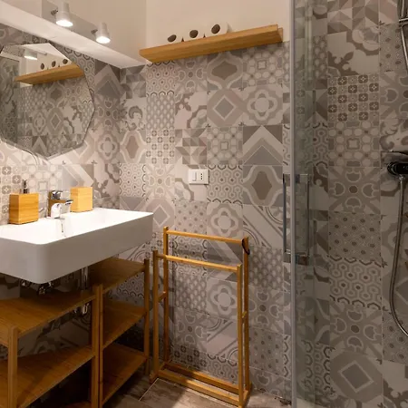 La Regina Dei Limoni - Trapani&beach - By Host4u Apartment *