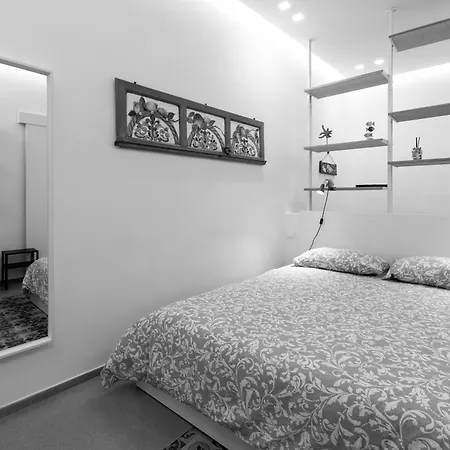 Apartment La Regina Dei Limoni - Trapani&beach - By Host4u Trapani